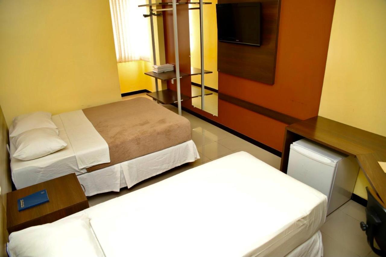 Hotel Rio Mar ماكابا المظهر الخارجي الصورة