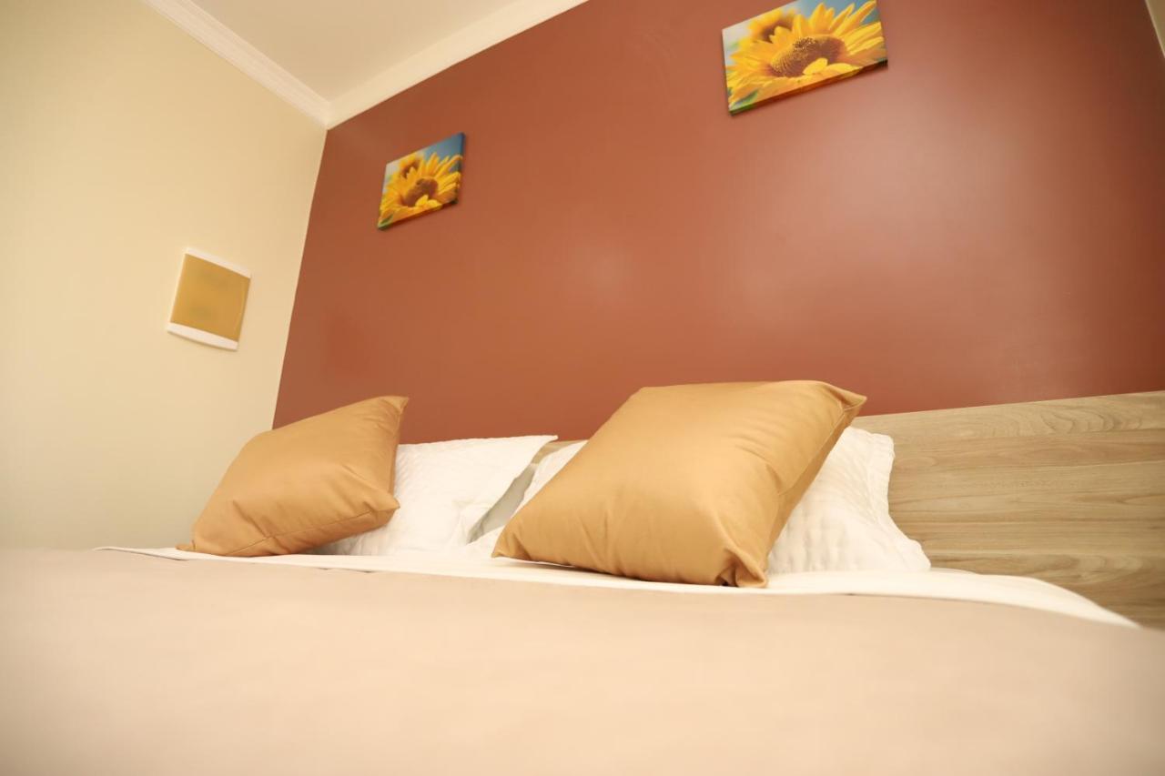 Hotel Rio Mar ماكابا المظهر الخارجي الصورة