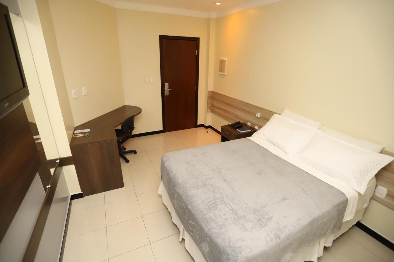 Hotel Rio Mar ماكابا المظهر الخارجي الصورة